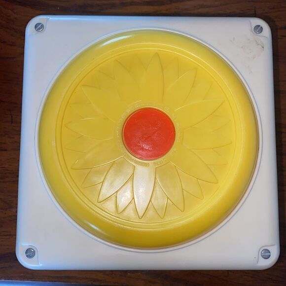 Vintage 1978 Fisher Price People Plastic Toy Playset - Picture 4 of 4